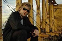 `06、X`mas Bash!! feat. ADAM FREELAND